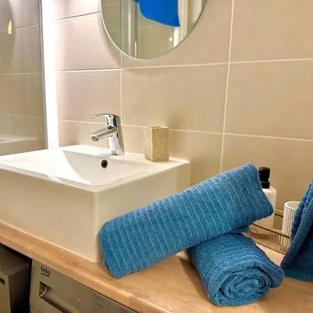 Le Blue Pacific- 150m De La Plage- Terrasse- Wifi * لا غراند موت